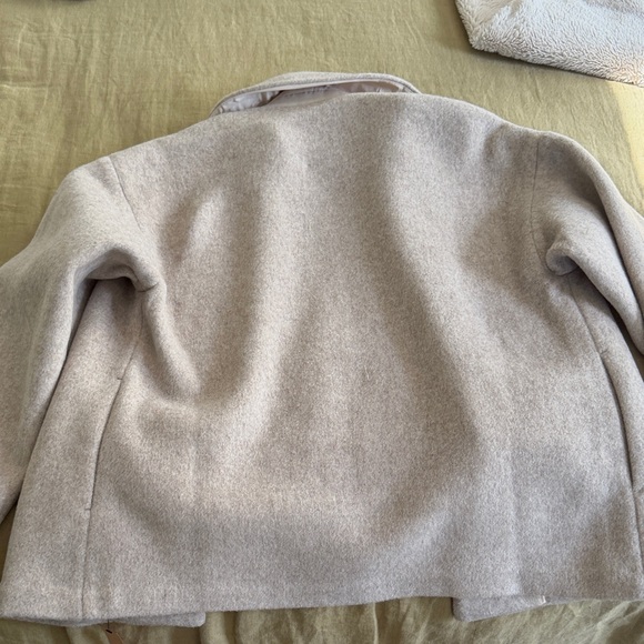 Reformation Rocky Oversized Shirt Jacket Light Beige Pea Coat - Picture 6 of 6